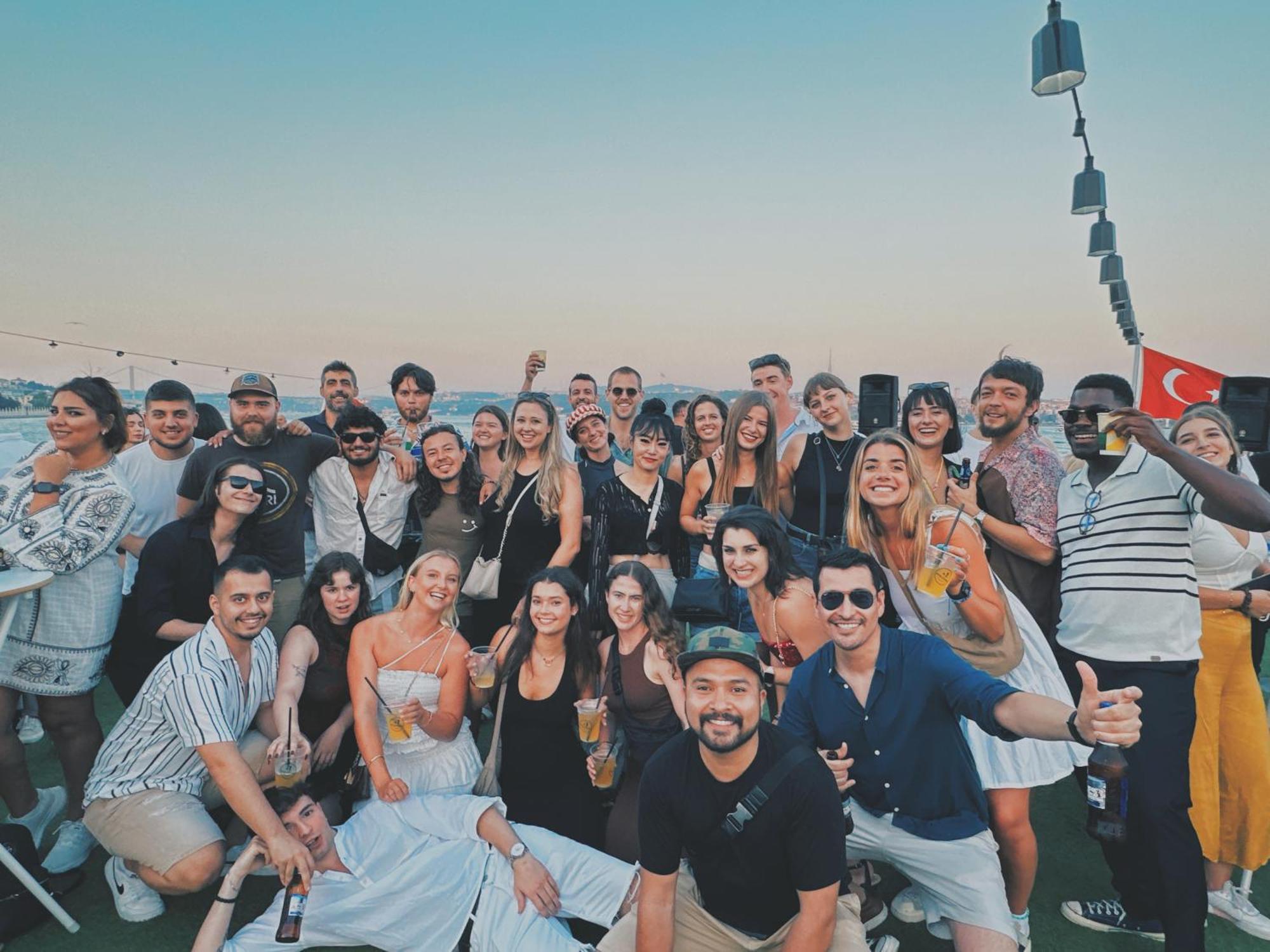 Cheers Midtown Hostel İstanbul Dış mekan fotoğraf